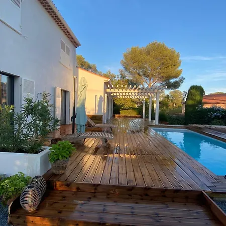 Alba Villa Saint-Raphael (Var)